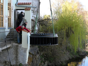 Do Křižíkovy elektrárny v Písku se vrací historické turbíny, budou opět vyrábět elektřinu