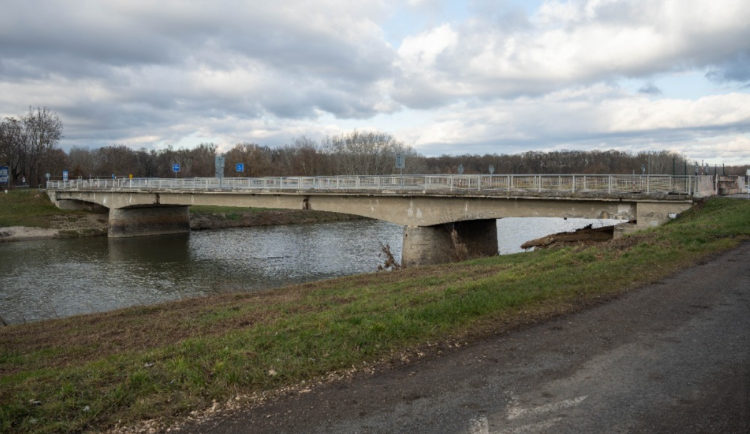 Ve srovnání s Českem je na jihu Moravy více mostů ve špatném až havarijním stavu