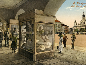 Pohlednice, které sloužili jako základ pro video