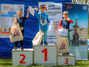 Benefiční Modrý běh pro Autis Centrum se poběží ve Stromovce