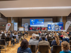 Úspěšná akce propagující francouzštinu přilákala stovky studentů i odborníků