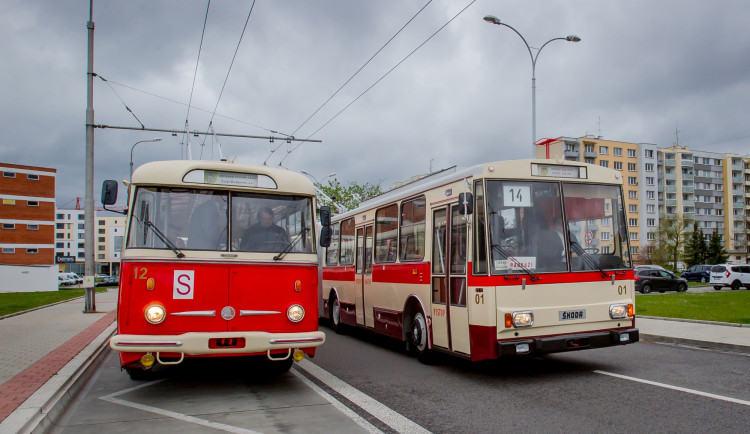 Budějce slaví 35 let trolejbusů, vyjedou vozy z 60. i 90. let