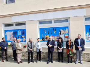 V Suchdole nad Lužnicí uctili oběti holokaustu. Instalovali nové kameny zmizelých