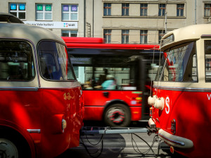 Budějce slaví 35 let trolejbusů, vyjedou vozy z 60. i 90. let
