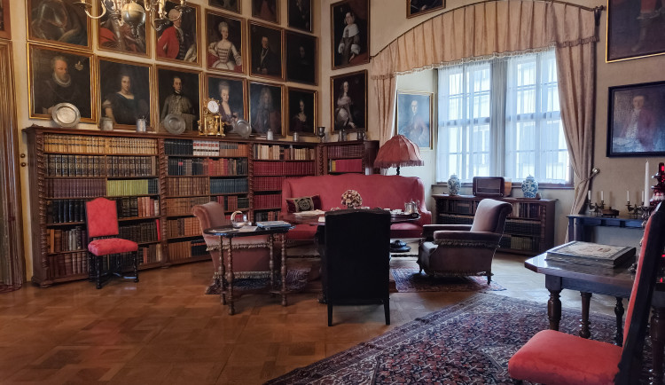 Památkáři se kvůli sporným položkám odvolali proti vydání mobiliáře Hrubého Rohozce