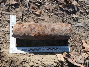 Jihočeské pyrotechniky zaměstnávají nálezy munice, naposledy v lese u Trhových Svinů