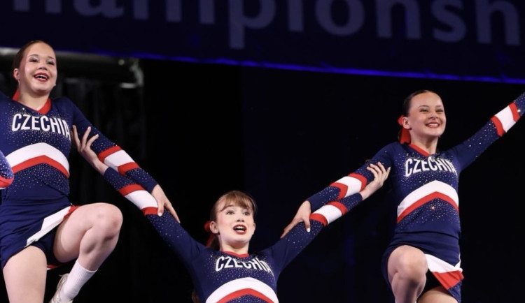 Ledenice na světové scéně. Jihočeské cheerleaders přivezly medaile z USA