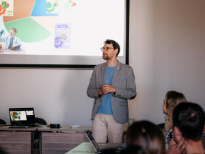 Startupová snídaně představila inovace od umělé inteligence po boj se slimáky