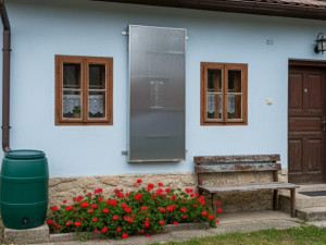 Solární panely zajistí teplo a sucho zdarma