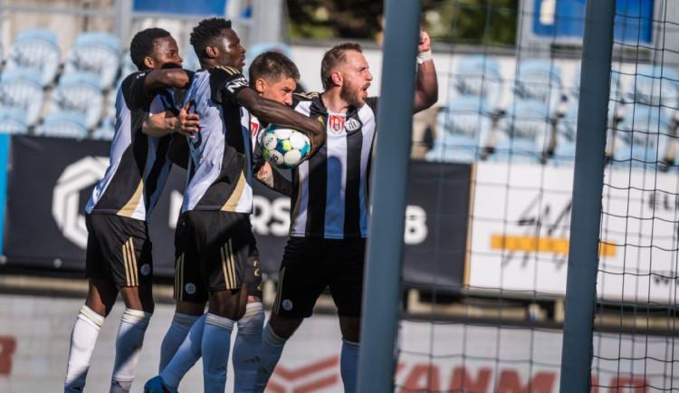 Dynamo navázalo na výhru s Kroměříží, Jihlavu skolilo 3:1