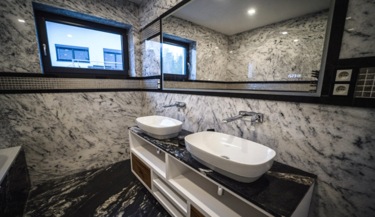 Kámen, tradice i moderní design. Rodinné kamenictví Jatvar hledá nové kolegy