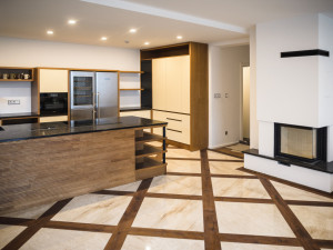 Kámen, tradice i moderní design. Rodinné kamenictví Jatvar hledá nové kolegy