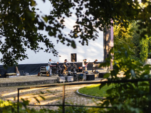 Háječek otevírá brány, červen nabídne kultovky i očekávané novinky