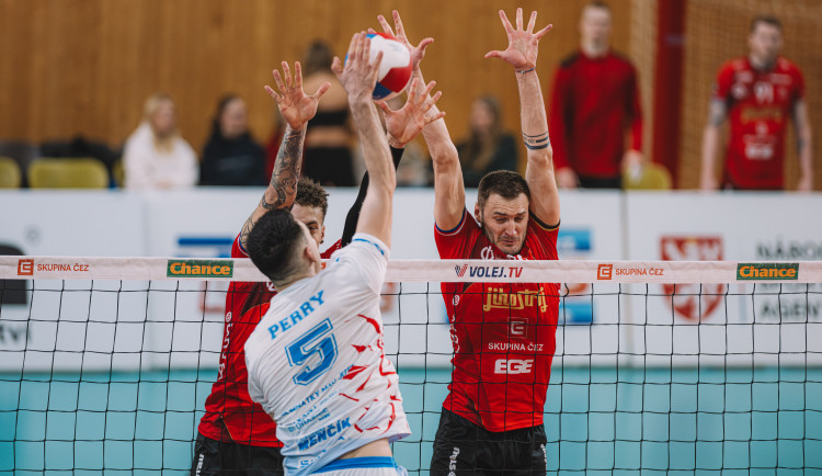 První posila pro Jihostroj. Z Benátek přichází mašina na body Marek Perry