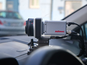 Budějovičtí strážníci mají nový mobilní radar, zaměří se na piráty silnic
