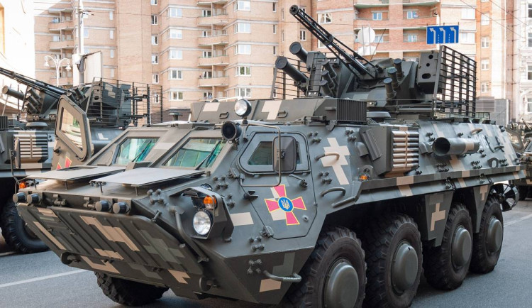 Ukrajina schválila tisíc typů výzbroje, 892 je domácích