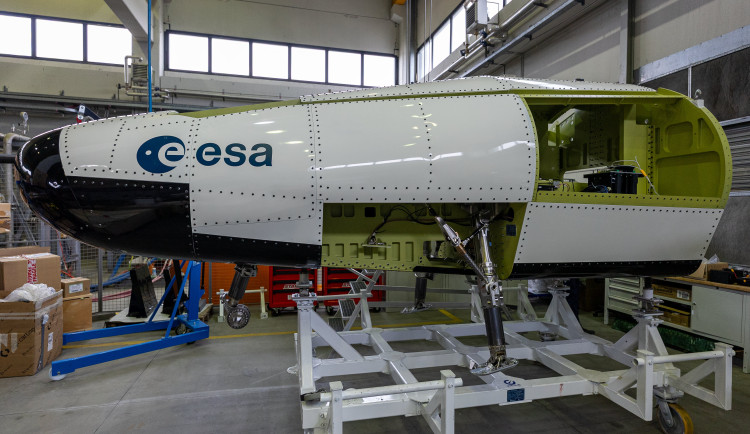 Sinice ve vesmíru. Mendelova univerzita bude mít projekt v raketoplánu