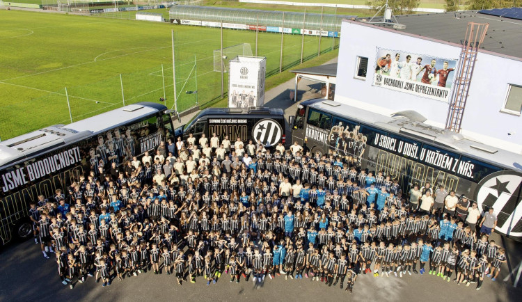 České Budějovice poskytly dotaci mládežnické akademii fotbalového klubu Dynamo