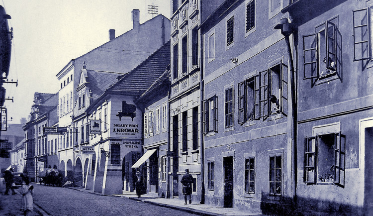 DRBNA HISTORIČKA: Plachého ulice pamatuje vepřové trhy i slavné podloubí