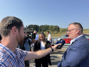 Další část D3 je otevřená. Obyvatelům Dolního Dvořiště uleví od kamionů