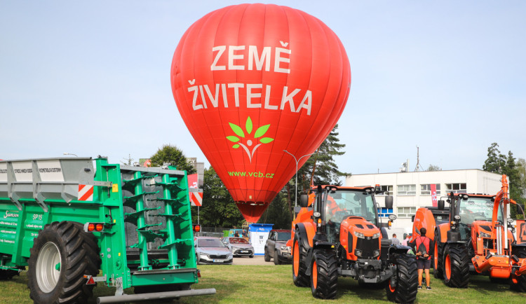 Od umělé inteligence po zdravou půdu. Země živitelka představí nejdůležitější inovace