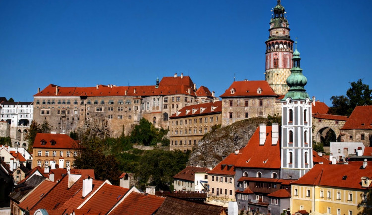 Jihočeské památky navštívilo o 1,7 procenta méně turistů, přibylo jich na Lipně