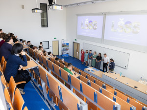 Cizinci z celého světa studují na Jihočeské univerzitě český jazyk a kulturu