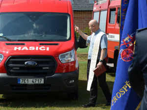 Hasiči z Mokrého slaví sto let. Začínali s ruční stříkačkou, dnes mají 130 členů