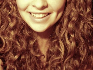 Lucie Jirotková, 15 let. Narodila se v Budějcích, bydlí tu a mám zde i prarodiče. Profil pod nickem: Lucie Jirotková