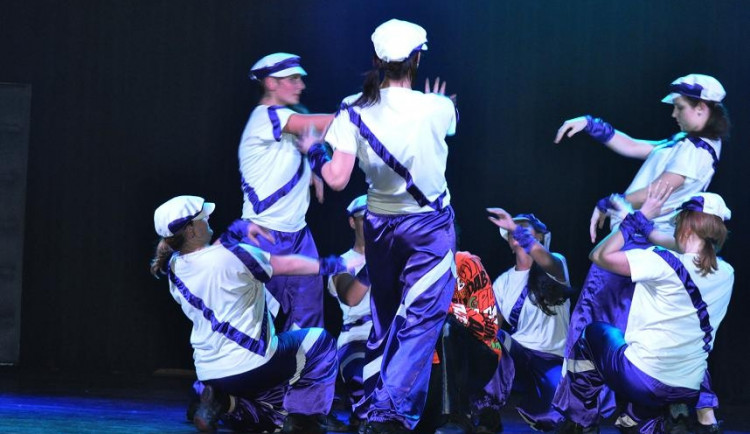 Danceshow Dancing Queens
