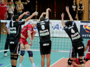 Trojblok v podání Rojase, Sukuby a Novotného