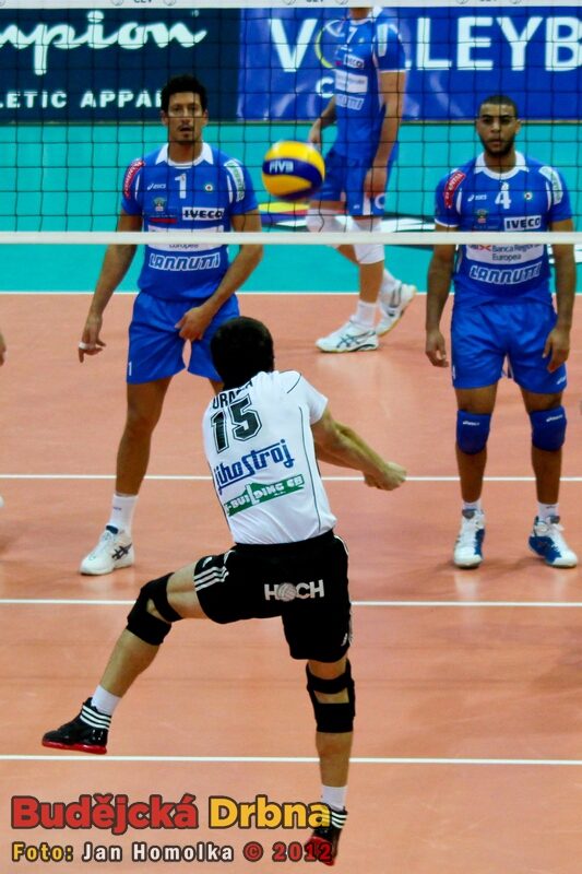 David Juračka přijímal silné podání Italů z každé polohy