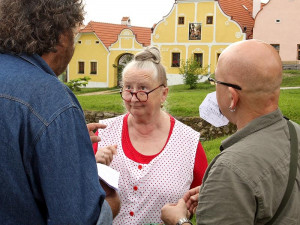 „Zkuste zahrát takovou tu ladovskou babičku“ ... "to je přesně ono!“