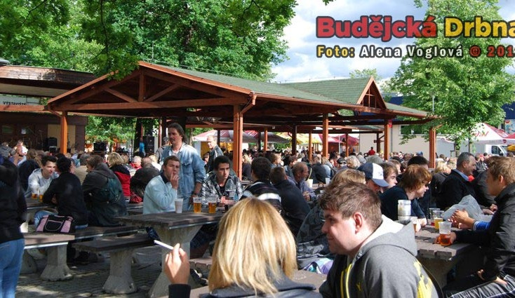 Počasí přálo a pivo chutnalo
