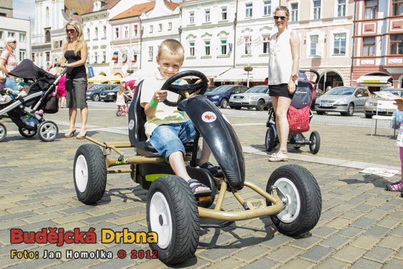 Maturantka Dětem 2012