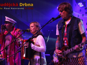 Koncert Třech sester na Holkově