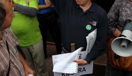 Protest a Antiprotest v Hluboké nad Vltavou