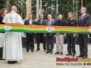 Slavnostní otevření Stezky korunami stromů