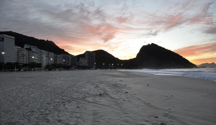 Svítání na Copacabaně