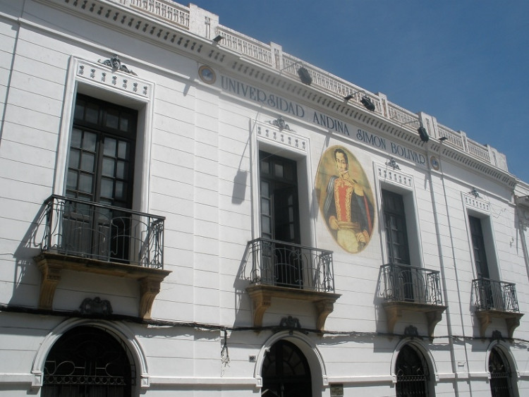 Sucre - Univerzita Simona Bolívara