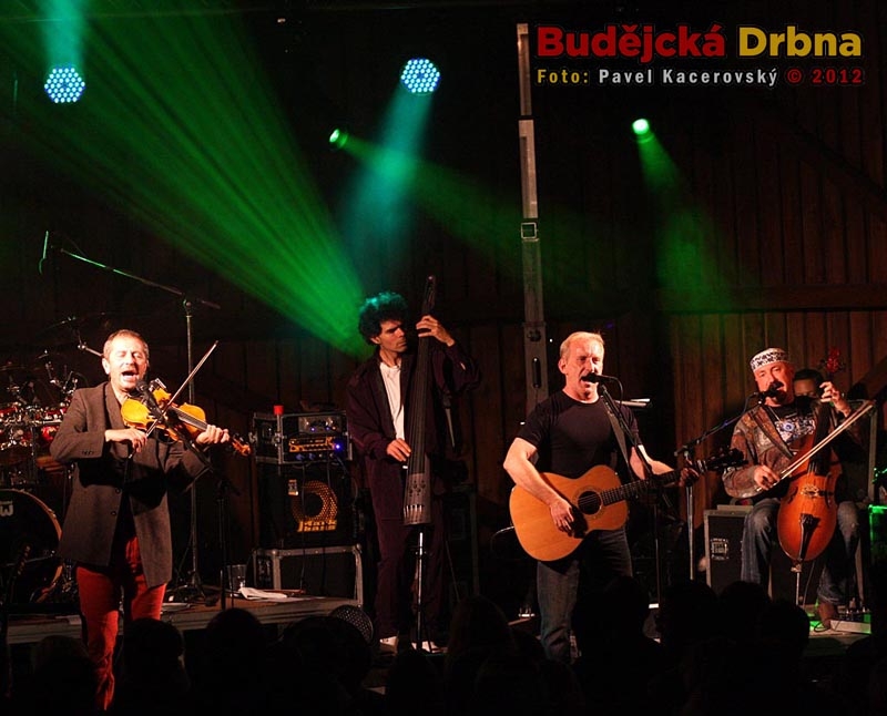 Koncert Čechomoru na Holkově