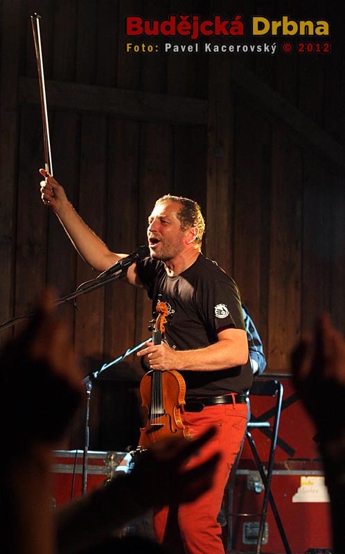 Koncert Čechomoru na Holkově