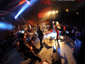 Koncert Čechomoru na Holkově