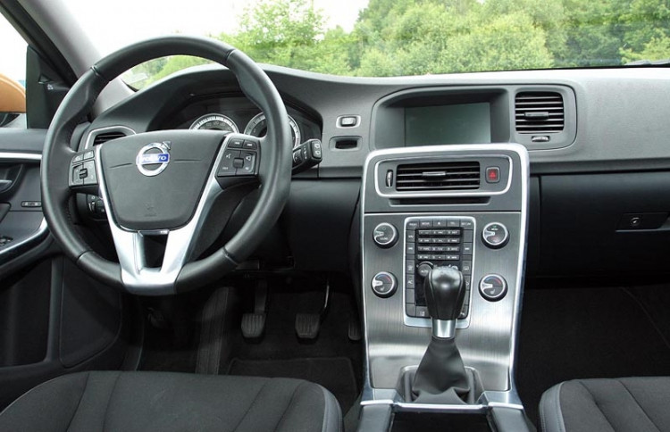Volvo V60 T5 Momentum