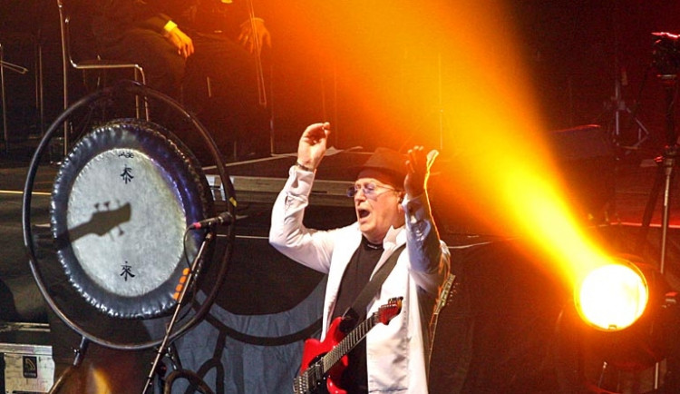 Výroční koncert kapely Olympic v Budvar Aréně