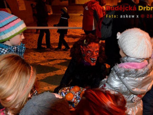 Mikulášská nadílka ve dvoře Vondrov