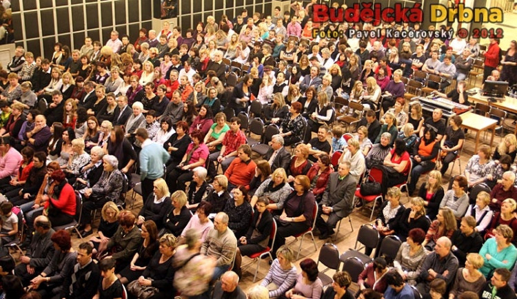 Vánoční koncert Lucie Bílé v DK Metropol