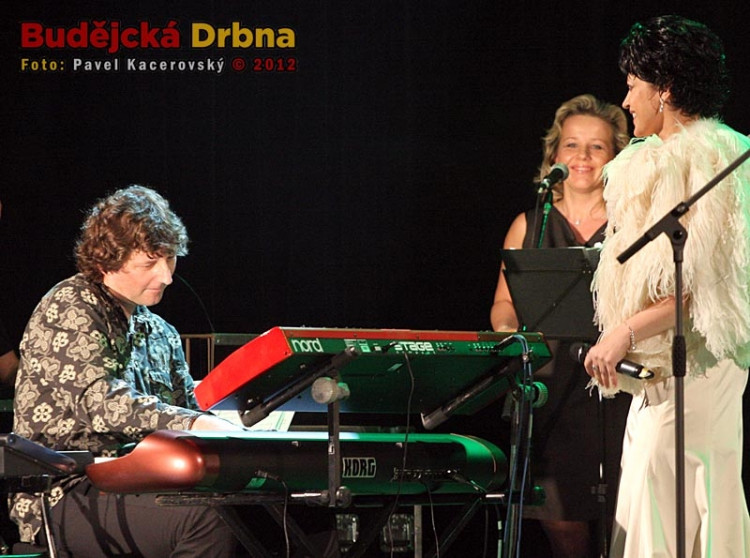 Vánoční koncert Lucie Bílé v DK Metropol