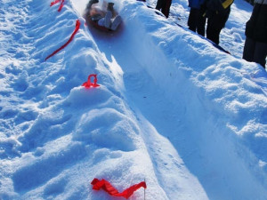 Sníh měli závodníci všude