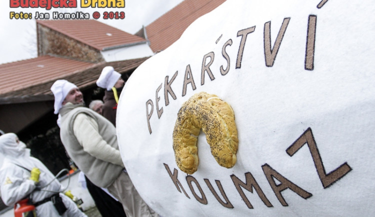 Slaměná koleda v Plavu